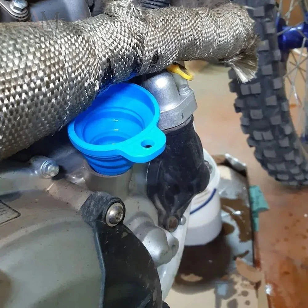 Foldable Silicone Automotive Fluid Funnel