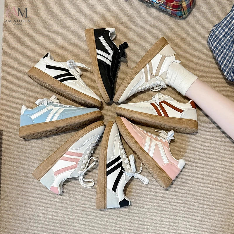 Women's Breathable Casual Flats - view 1