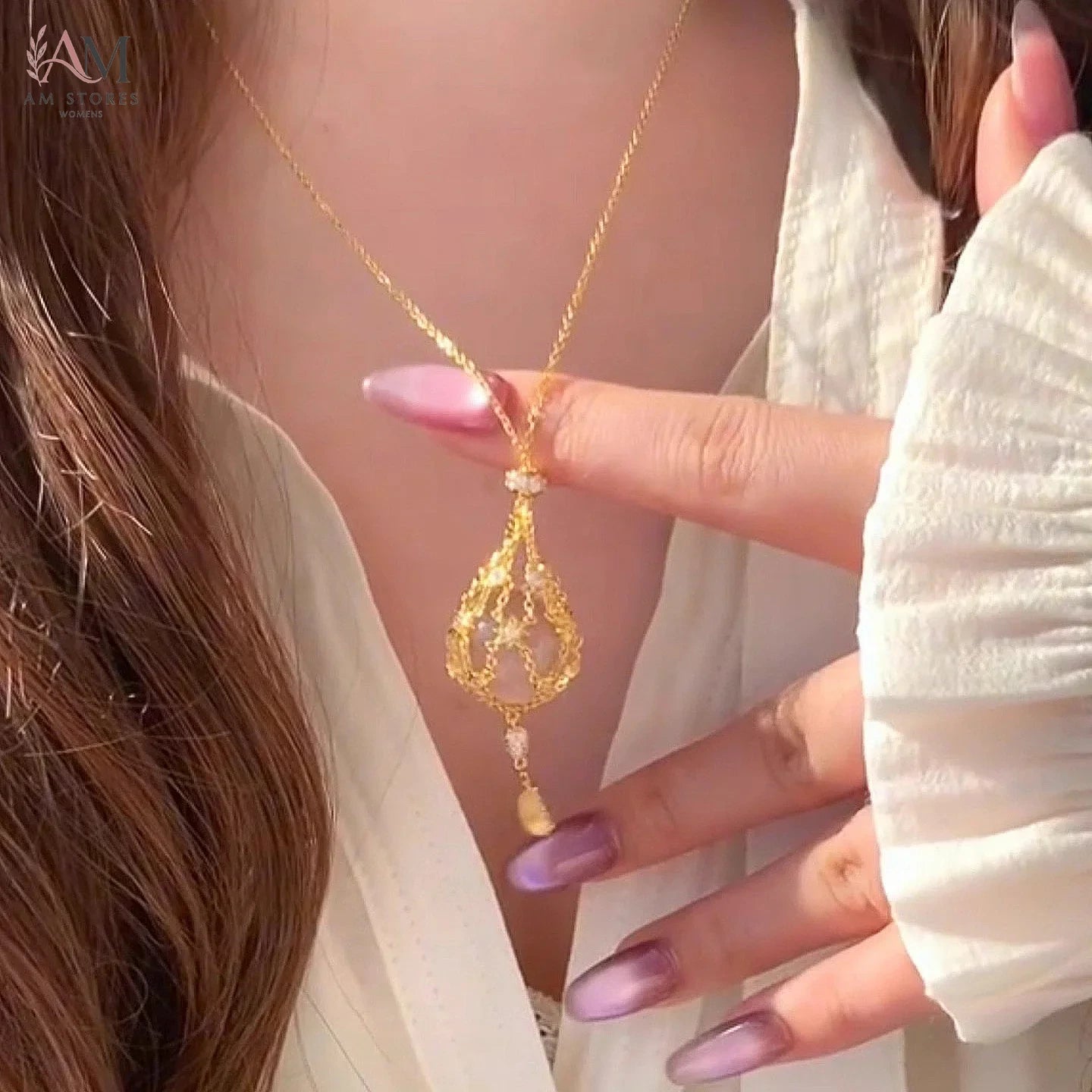 White Crystal Starry Mesh Pendant Necklace - view 4
