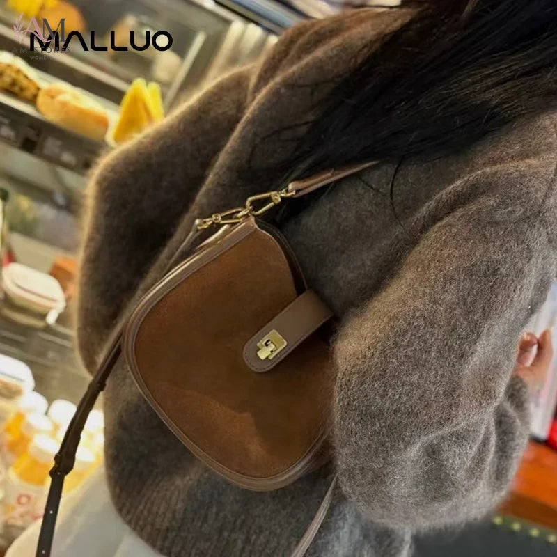Women's Leather Crossbody Bag - view 3