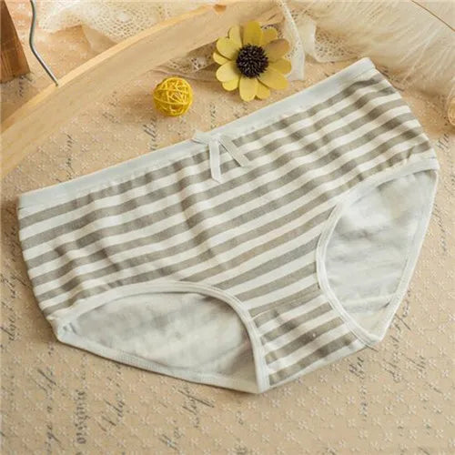 Fashion Soft Cotton Stripes Panties Bowknot Cute Underwear Women Panties Briefs Good Quality Soft Comfy Underwear Candy Color