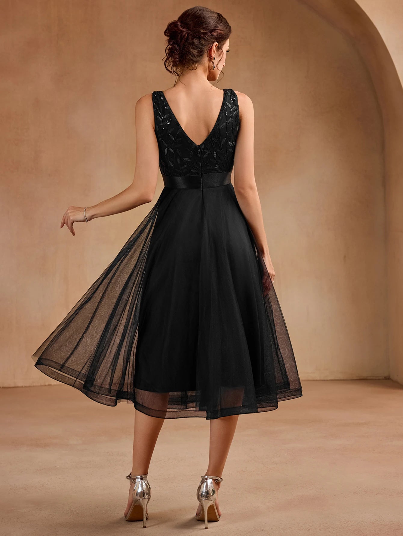 Spring/Summer 2026 V-Neck Formal Evening Dress Lace Beaded Embroidery Wedding Party Maids Dress A-Line Black Mini Dress