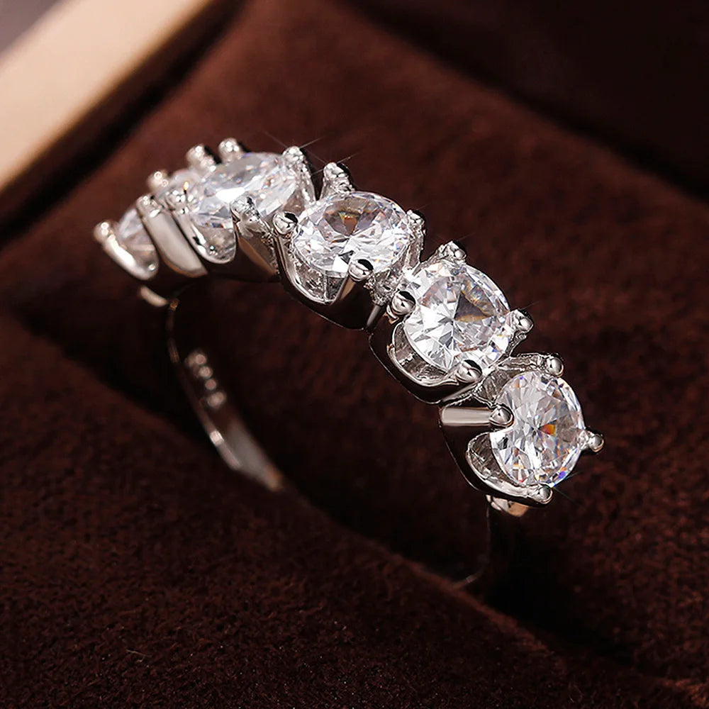 Hot Selling Single Row lab Moissanite Rings for Women Elegant Crystal 925 Sterling Silver Rings for Wedding Jewelry Size 6-10