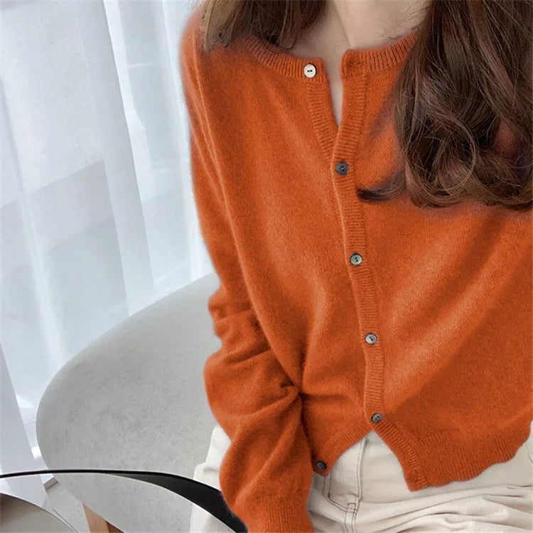 2026 Long Sleeve Vintage Y2k Tops Korean Knitted Cardigan Women's Autumn Winter Fashion O-Neck Versatile Slimming Basis Sweater