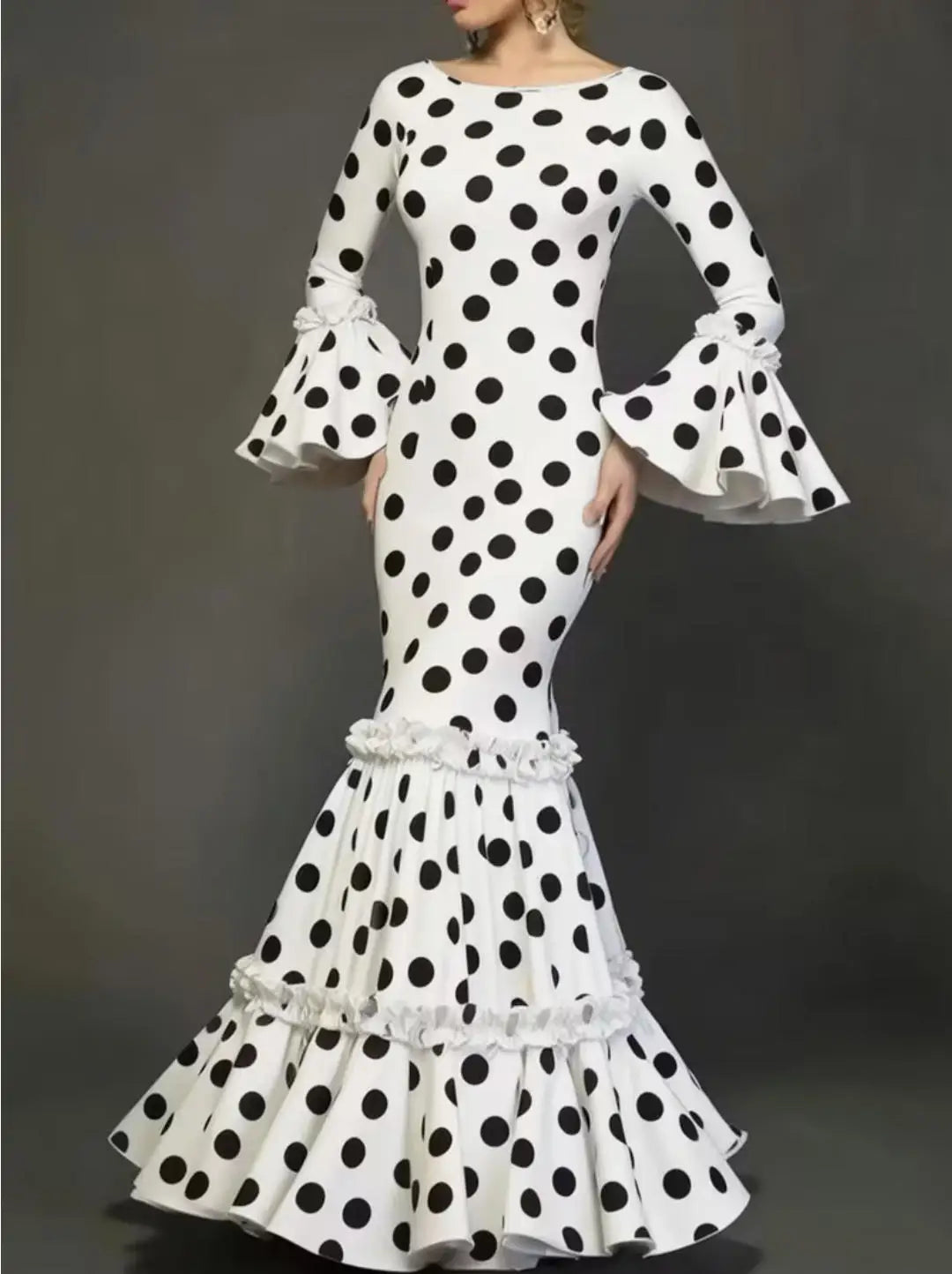 2026 Elegant Flare Sleeve Black and White Dot Party Dress Women Long Sleeve Fishtail Dress Long Evening Dress