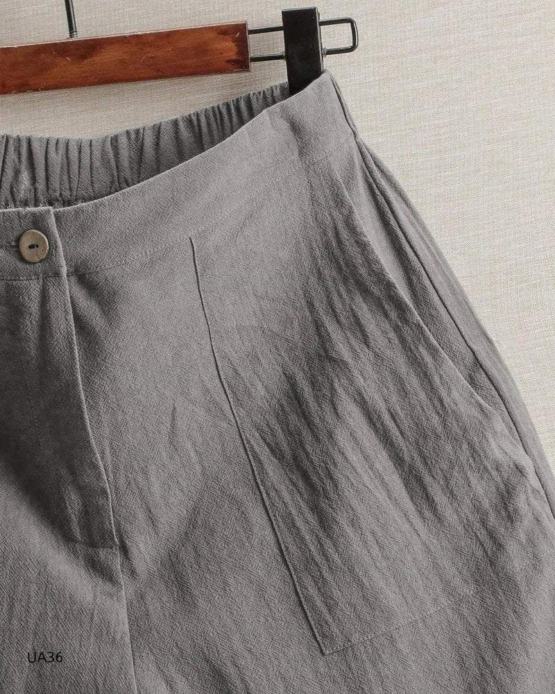 2026 summer new cotton and linen five-piece pants women's high-waisted elastic waist button shorts loose casual shorts