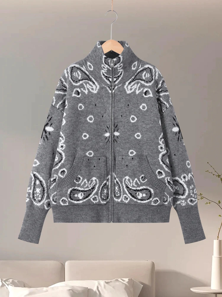 2026 Spring Loose Knit Jacquard Stand Collar Women Cardigan Zipper Full Sleeve Pockets Loose Sweater Fashion Lady Soft Knitwear