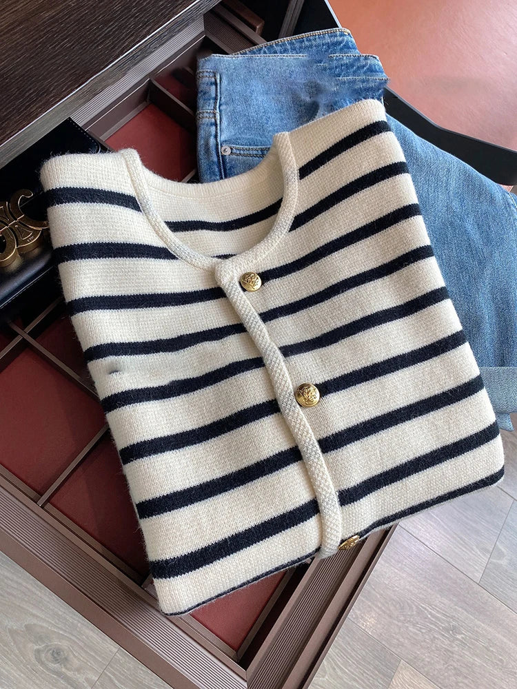 AOSSVIAO New 2026 Women Spring Autumn Sweaters O-neck Stripe Knitted Cardigan Fashion Long Sleeve Casual Short Tops Korean Style