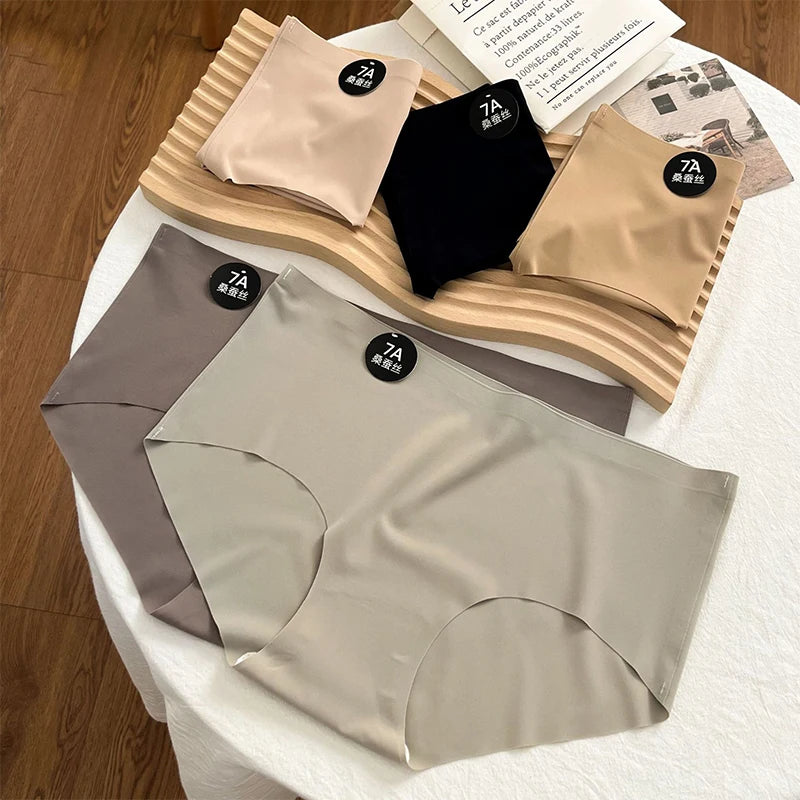 2Pcs/Set 7A Mulberry Silk Panties Ladies Underwear Cotton Crotch Panty Antibacterial Waist Seamless Breathable Japanese Briefs