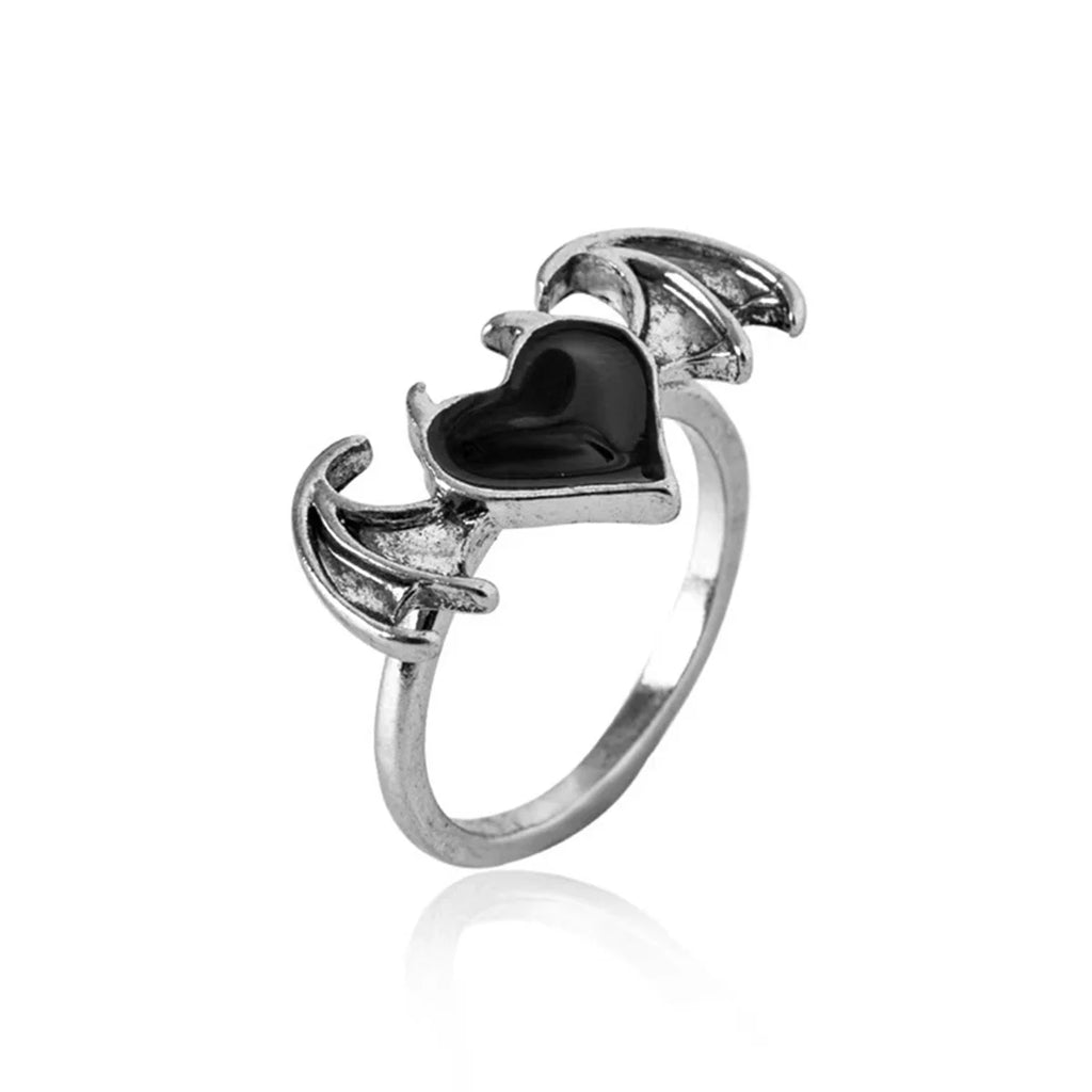 Vintage Angel Wings Black Red Enamel Heart Rings For Women Fashion Evil Demon Wing Love Heart Finger Ring Gothic Party Jewelry