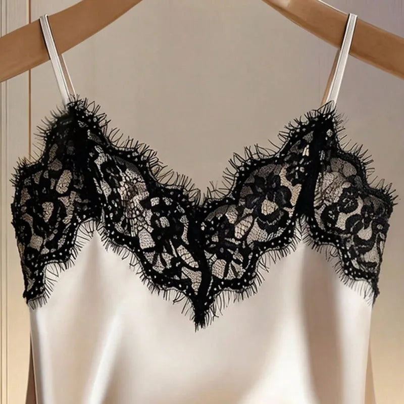 Women Clothing Tank Top Women 2026 New Summer Sexy V-Neck Spaghetti Strap Lace Tanks Camis Women Tops Outerwear Top Mujer Q4109