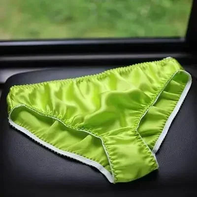 High quality and low price 100% mulberry silk summer thin comfortable breathable antibacterial shorts silk underwear women's sil