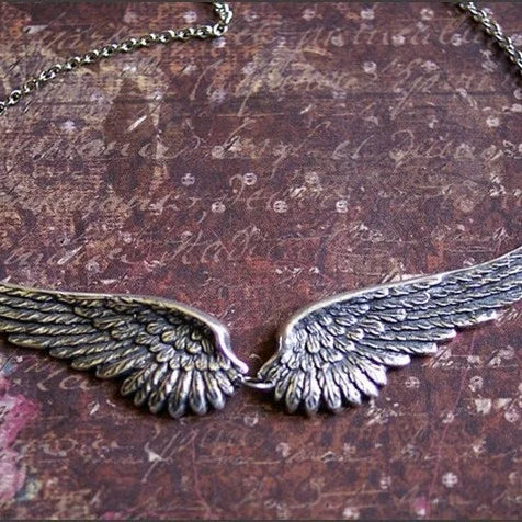 Vintage Angel Wings Feather Choker Big Pendant Aesthetic Link Chains Statement Necklace for Women Collar Bib Wedding Tribal Gift