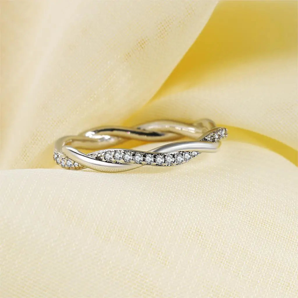 ZHOUYANG Dainty Ring For Women Thin Temperament Winding Wedding Engagement Ring Silver Color Crystal Fashion Gift Jewelry DZR018