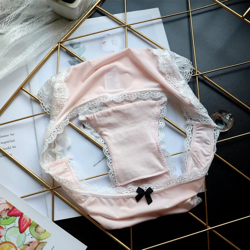 Ladies Ice Silk Panties Thin Quick Drying Low-Waisted Underpants with Embroidered Lace Edge Comfortable Women's Briefs Knickers
