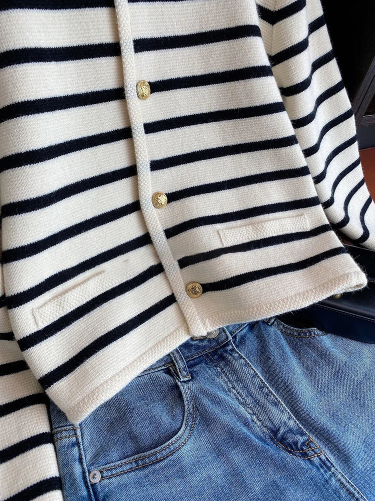 AOSSVIAO New 2026 Women Spring Autumn Sweaters O-neck Stripe Knitted Cardigan Fashion Long Sleeve Casual Short Tops Korean Style