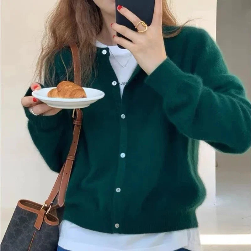 2026 Long Sleeve Vintage Y2k Tops Korean Knitted Cardigan Women's Autumn Winter Fashion O-Neck Versatile Slimming Basis Sweater