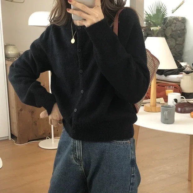 2026 Long Sleeve Vintage Y2k Tops Korean Knitted Cardigan Women's Autumn Winter Fashion O-Neck Versatile Slimming Basis Sweater