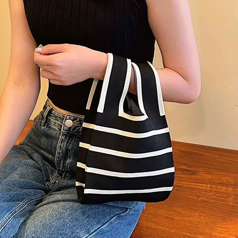 Fashionable Hand-woven Handbag - Women's Mini Buttoned Handbag - Korean-style Casual Handbag - Reusable Shopping Bag