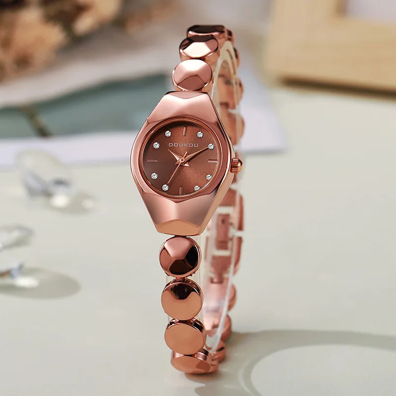 New bracelet watch for women, small and niche watch for women, student watch for women, internet famous light luxury quartz watc