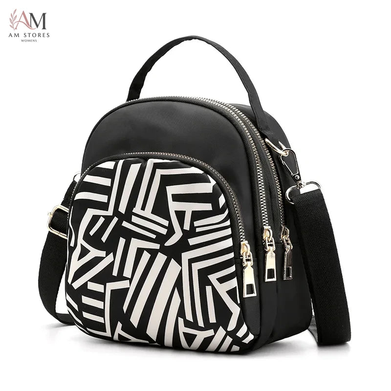 Women's Leather Shoulder Handbag - view 10