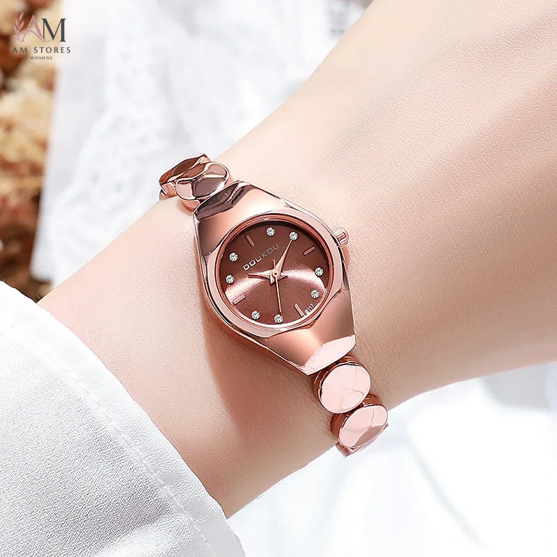 New bracelet watch for women, small and niche watch for women, student watch for women, internet famous light luxury quartz watc