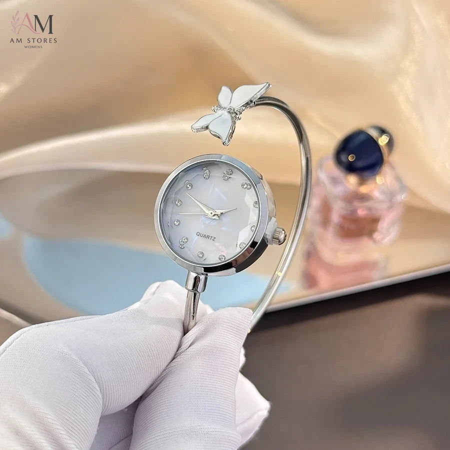 Romantic Butterfly Open Bracelet Luxury Fashion Ladies Quartz Watch Elegant Simple Wristwatch New Model Bestseller